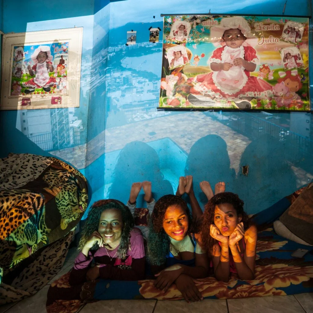 08_cantagalo- filhas da Lica_Diana, Julia e Agata