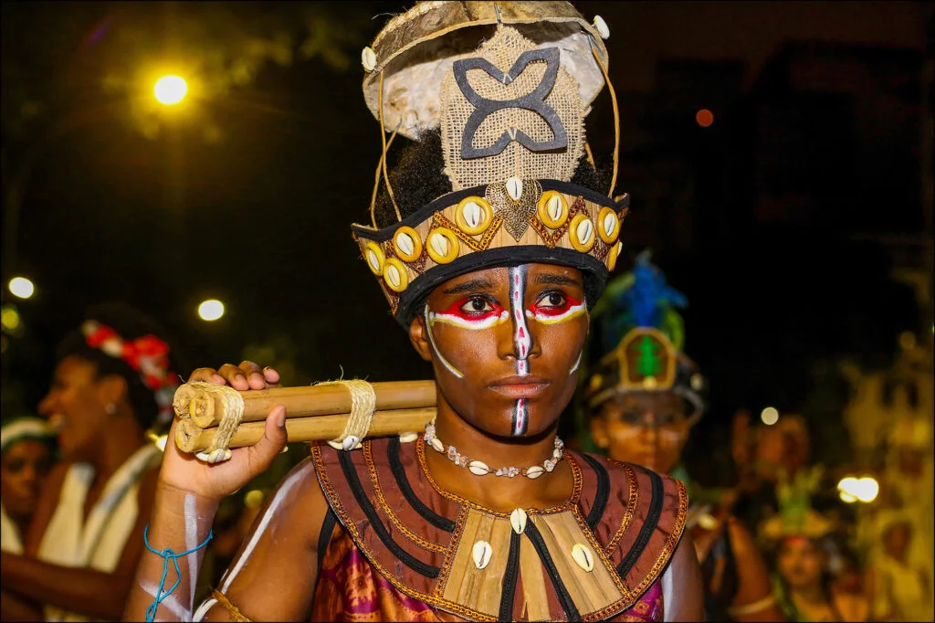 São Paulo  ( SP ) 01/03/2019 - Carnaval 2019 - 15° Cortejo do Bloco Afro Ilú Obá de Min com " Negras Vozes tempos de alakan ", pelas ruas do centro. Na foto,    . Foto, Eliária Andrade