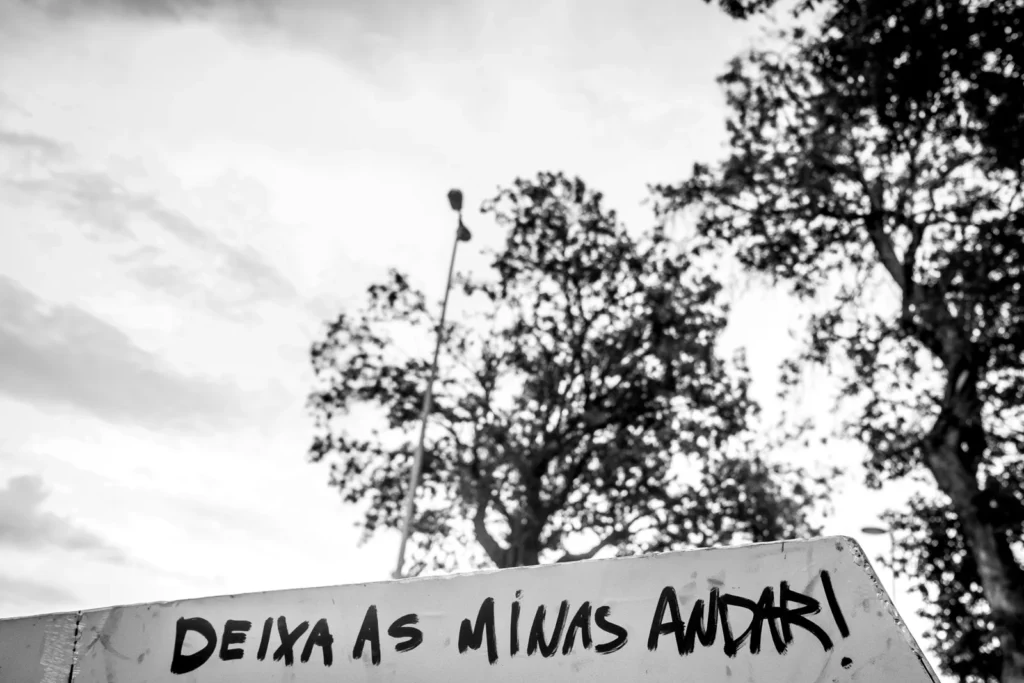 Taineuraz-Britneys Crew-04