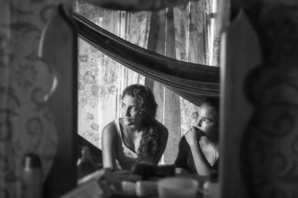 margem_mulheres luz_08