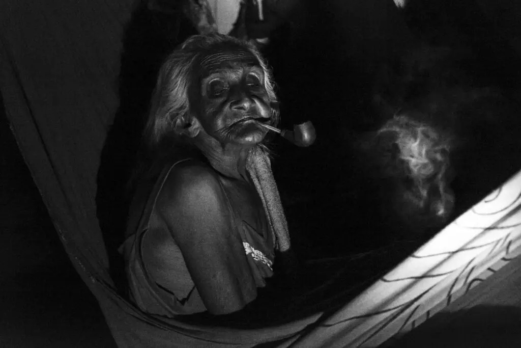 margem_mulheres luz_15