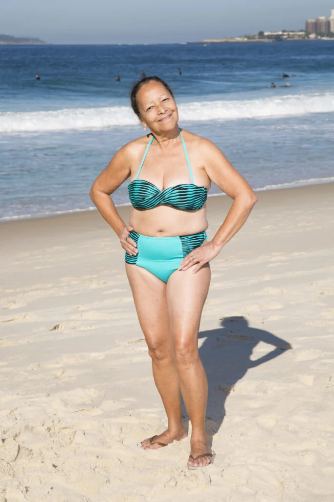 Senhoras de Biquíni. Maria Thereza Azevedo, 76 anos. Foto Simone Marinho.